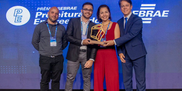 Macaé vence prêmio do Sebrae com projeto de pesca artesanal.