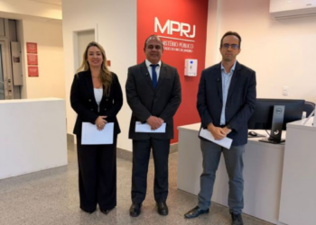 Rio das Ostras e MPRJ cobram melhorias no serviço da Enel.