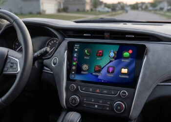 ChatGPT e Google Meet chegam ao CarPlay.