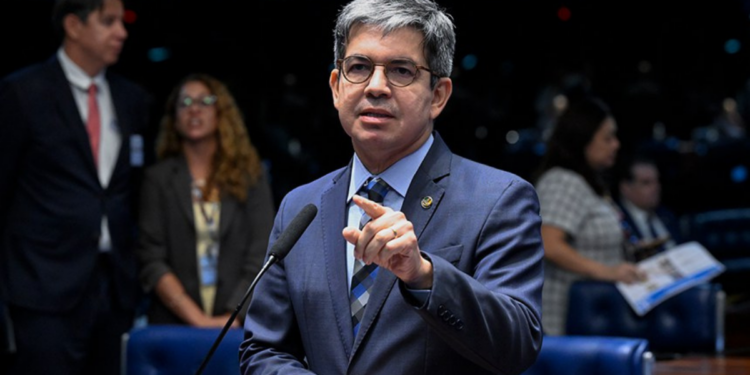 Lei regulamenta ajuda de custo para pacientes do SUS.