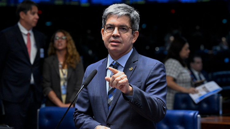 Lei regulamenta ajuda de custo para pacientes do SUS.