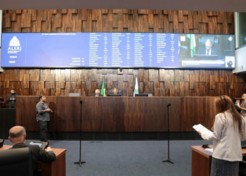 Disputa interna decide futuro da Alerj