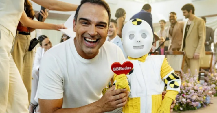 Tadeu Schmidt relata cansaço após reality e perda familiar.