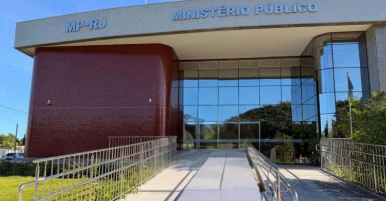 Rio das Ostras firma recomendação com o MPRJ e cobra da Enel melhorias no fornecimento de energia após centenas de reclamações.