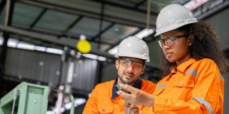 Projeto do governo prevê fim da escala 6x1 e redução da jornada de trabalho sem corte salarial.