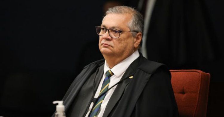 STF reafirma regra sobre validade de decisões estrangeiras no Brasil.