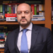 Crise sucessória no RJ segue aberta enquanto governo corta cargos e gastos.