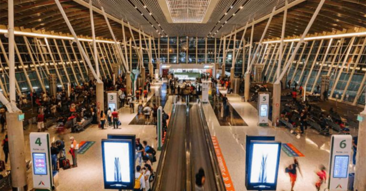 Datas comemorativas impulsionam turismo e elevam fluxo de passageiros no Brasil.