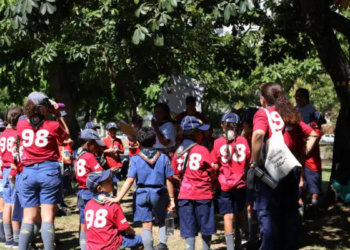 Mais de 4 mil escoteiros participam do Grande Jogo Regional 2026 no Rio, promovendo educação, cidadania e integração durante a Semana Escoteira.