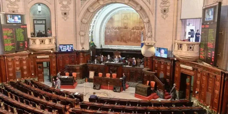 Deputados podem ganhar mais influência sobre verbas públicas.