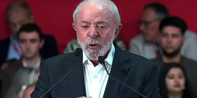 Lula afirma que mundo vive maior número de guerras desde 1945