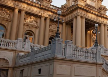Exoneração do secretário de Fazenda do RJ intensifica tensão política e reforça sinais de reestruturação no governo estadual.