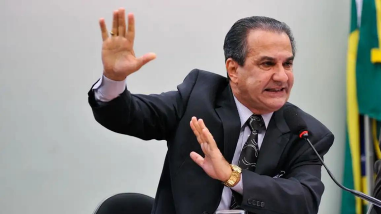 STF torna pastor Silas Malafaia réu por injúria contra comandante do Exército