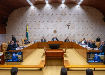 Senado rejeita indicação ao STF em decisão inédita desde 1894. Governo terá que indicar novo nome.