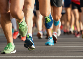 Corrida Nacional do Sesi acontece em 36 cidades no Dia do Trabalhador, reúne mais de 60 mil pessoas e combina esporte, inclusão e ação solidária.