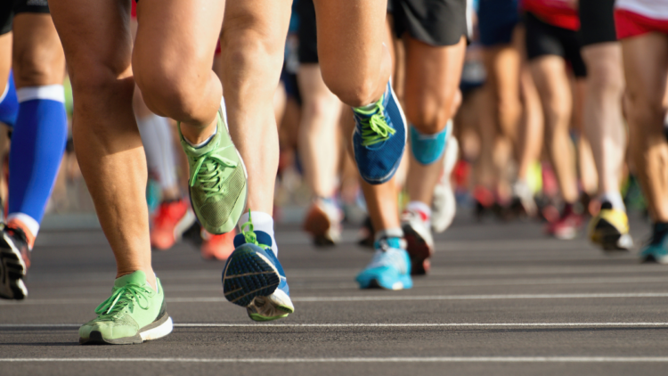 Corrida Nacional do Sesi acontece em 36 cidades no Dia do Trabalhador, reúne mais de 60 mil pessoas e combina esporte, inclusão e ação solidária.