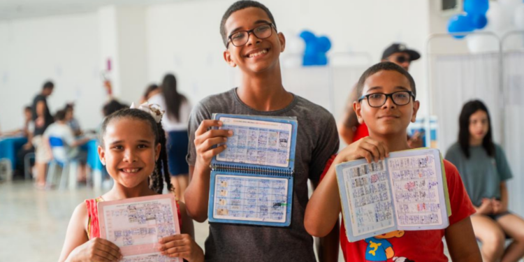 Desinformação impacta vacinação e preocupa especialistas.