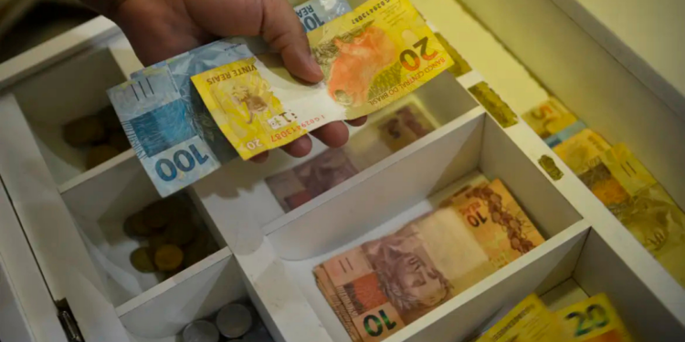 MEIs têm até 31 de maio para enviar declaração obrigatória à Receita Federal
