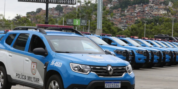 Dois PMs do 41º BPM foram denunciados pelo assassinato de empresário na Zona Norte do Rio.
