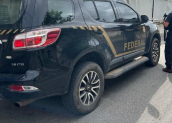 PF prende deputado e investiga fraude em contratos públicos.