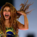 Shakira emociona multidão em Copacabana com espetáculo grandioso e convidados brasileiros