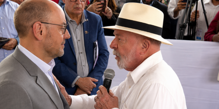 Lula cobra combate a milícias e crime organizado durante evento no Rio