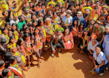 Tensão entre indígenas e segurança presidencial marcou evento com Lula em Aracruz, no Espírito Santo.