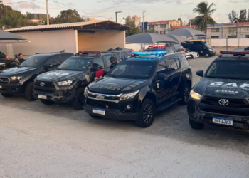Prefeito e vice de Jardim são afastados após operação federal que investiga corrupção em prefeituras.