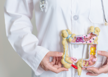 SUS adotará novo exame para rastrear câncer de intestino em pessoas sem sintomas