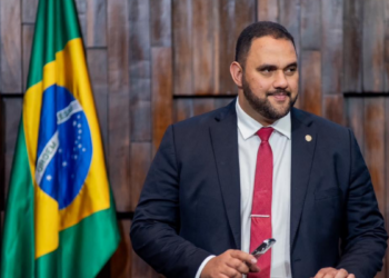 Conselho de Ética da Alerj abre processo contra Thiago Rangel enquanto PF amplia apurações da Operação Unha e Carne.