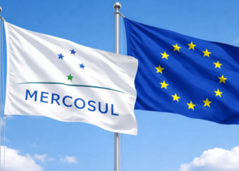 Acordo entre Mercosul e União Europeia começa a valer, reduz tarifas de exportação e amplia competitividade das empresas brasileiras no mercado internacional.