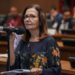 Alerj aprova em primeira discussão projeto que obriga aplicativos de transporte a criarem relatórios sobre violência contra mulheres durante corridas.