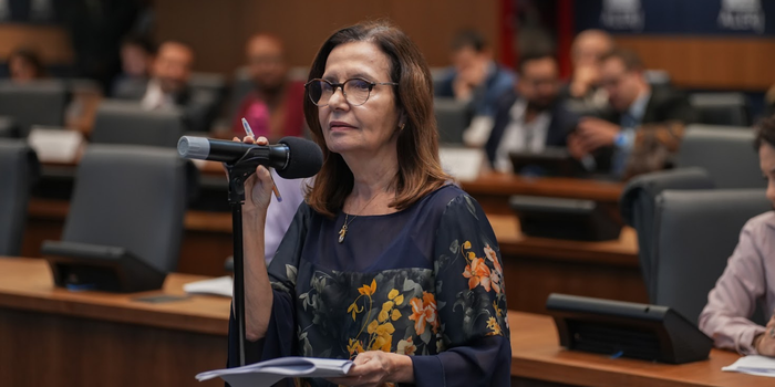 Alerj aprova em primeira discussão projeto que obriga aplicativos de transporte a criarem relatórios sobre violência contra mulheres durante corridas.