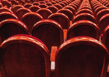 Teatro de Bolso terá programação com teatro e música ao vivo neste fim de semana em Campos dos Goytacazes.