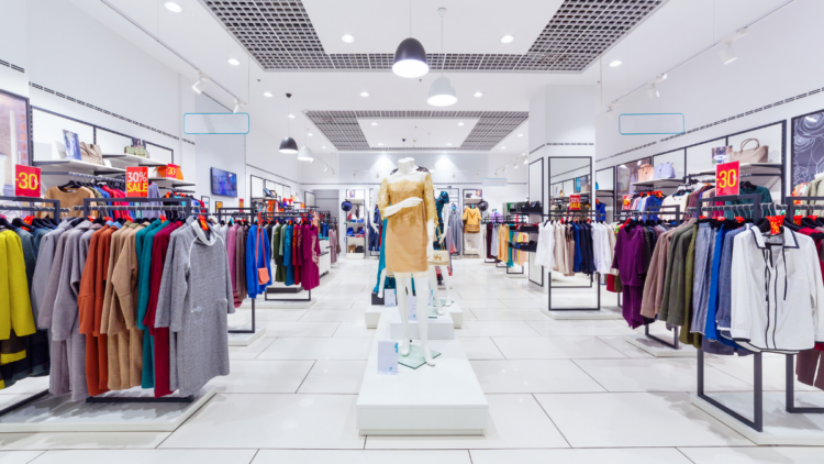 Crise no Oriente Médio pode elevar preço das roupas no Brasil