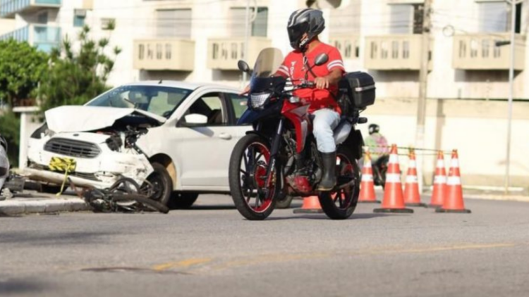 Cabo Frio promove palestra sobre direção defensiva para motociclistas no Maio Amarelo