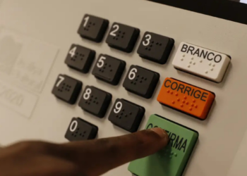 TSE encerra cadastro eleitoral e confirma 158 milhões de eleitores aptos para 2026. Biometria já atinge quase 90% do eleitorado brasileiro.