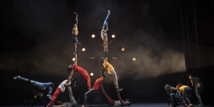 Lei sancionada no Brasil reconhece o circo como patrimônio cultural e amplia proteção e incentivo às atividades circenses no país.