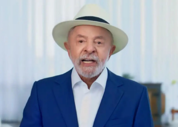 Lula sanciona lei que aumenta penas e cria crime de conta laranja