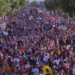 Marcha para Jesus reúne milhares de fiéis no Centro do Rio com shows gospel