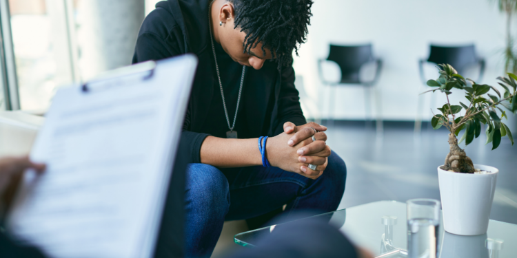 Nova lei garante atendimento em saúde mental para crianças e adolescentes no SUS