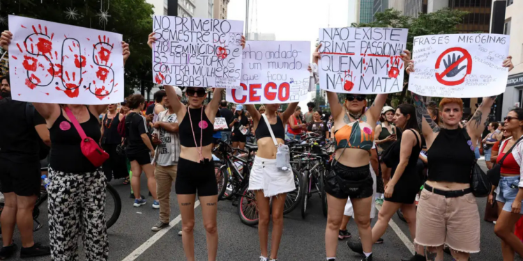 Programa Antes que Aconteça entra em vigor e amplia ações de prevenção e proteção a mulheres em situação de violência no Brasil.