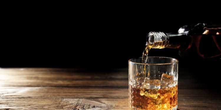 Bebidas alcoólicas podem causar danos à microbiota intestinal