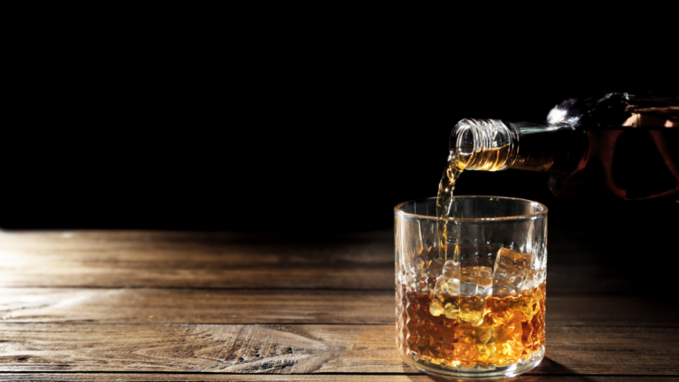 Bebidas alcoólicas podem causar danos à microbiota intestinal