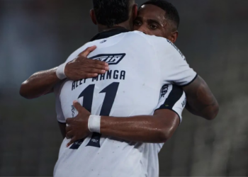 Remo vence Botafogo de virada por 2 a 1 no Nilton Santos, quebra invencibilidade e agita a tabela do Brasileirão.