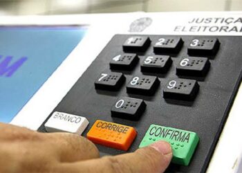 Prazo para regularizar título de eleitor termina nesta quarta em todo o Brasil