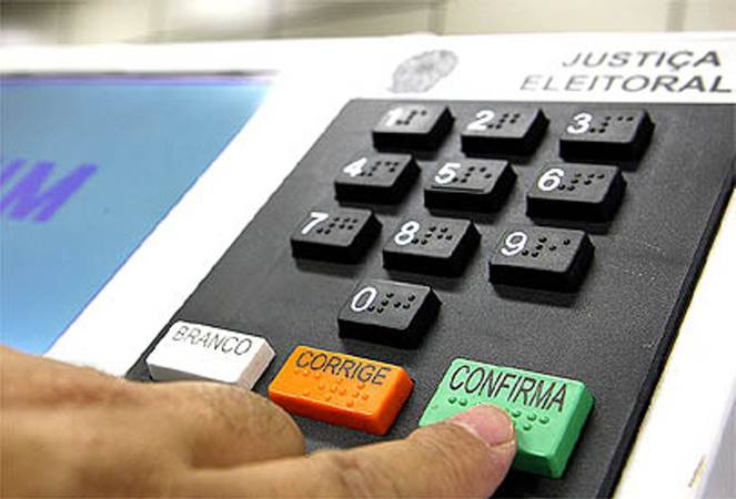 Prazo para regularizar título de eleitor termina nesta quarta em todo o Brasil