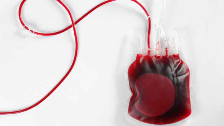 Secretaria de Saúde de Campos atualiza unidades de atendimento para aplicação de sacarato de hidróxido férrico e reforça assistência a pacientes com anemia.
