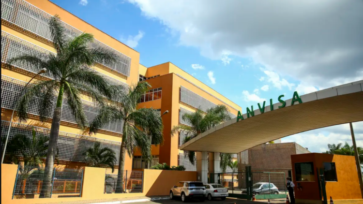 Ozivy terá preço máximo de fábrica de R$ 1.606,88 para embalagem com duas canetas