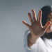 MJSP disponibiliza curso online para capacitar agentes no enfrentamento à violência doméstica e familiar.